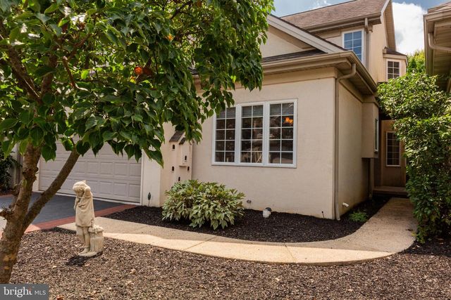 1078 STILLWOOD CIR, Lititz, PA 17543