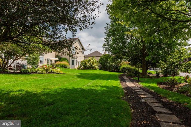 1078 STILLWOOD CIR, Lititz, PA 17543