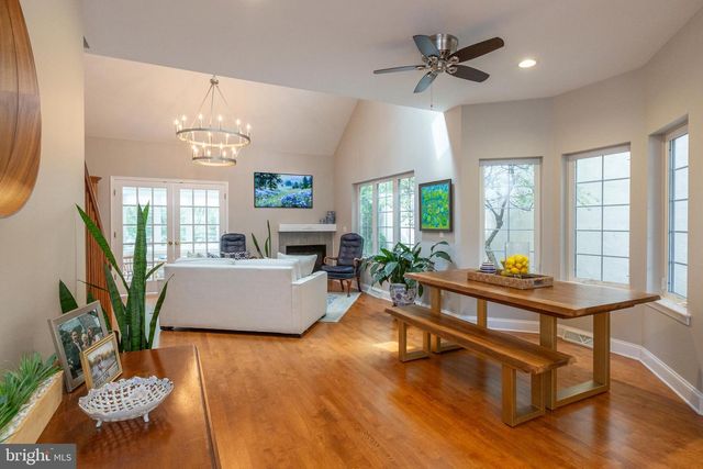 1078 STILLWOOD CIR, Lititz, PA 17543