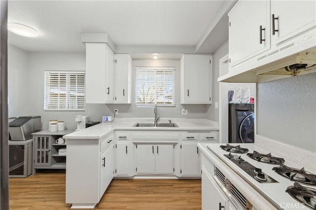 1310 W Avenue H10, Lancaster, CA 93534