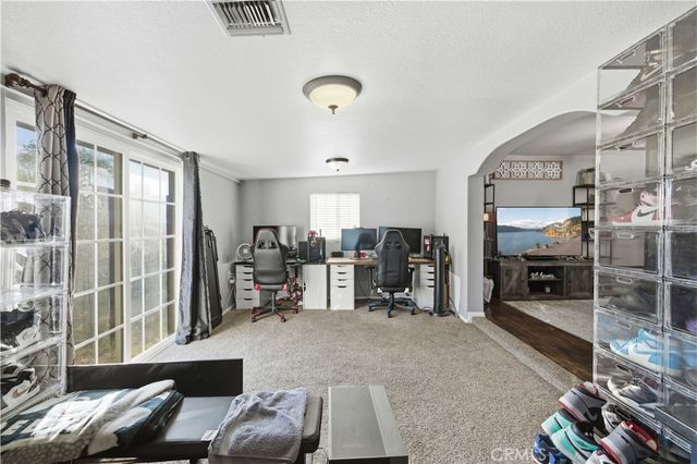 1310 W Avenue H10, Lancaster, CA 93534