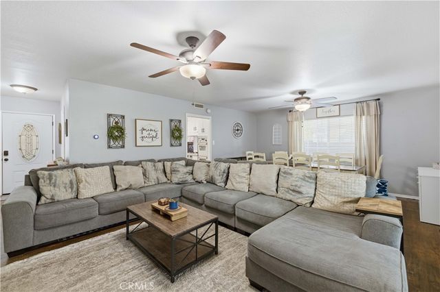 1310 W Avenue H10, Lancaster, CA 93534