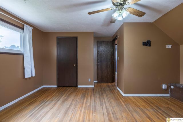 3222 S 59th Street, Omaha, NE 68106