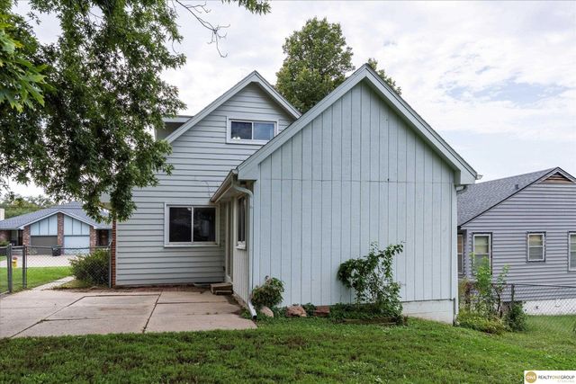 3222 S 59th Street, Omaha, NE 68106