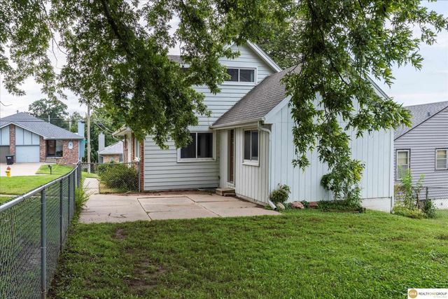 3222 S 59th Street, Omaha, NE 68106
