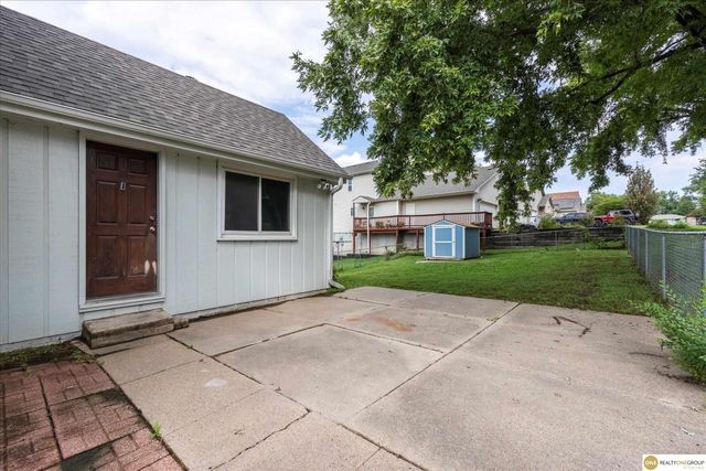 3222 S 59th Street, Omaha, NE 68106