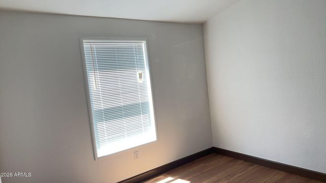 47832 N 18th Avenue, New River, AZ 85087