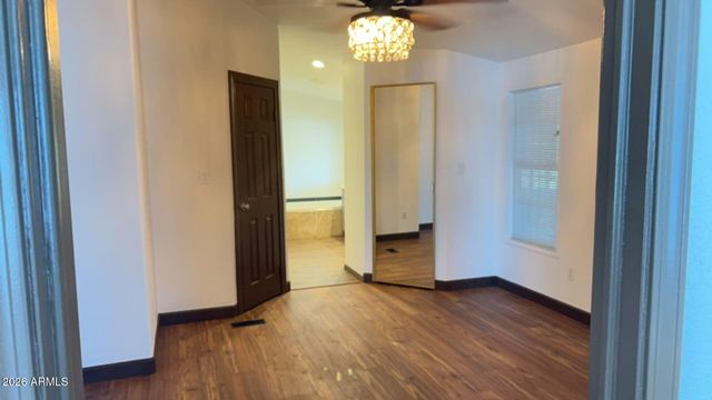 47832 N 18th Avenue, New River, AZ 85087