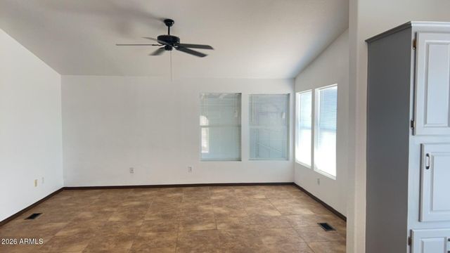 47832 N 18th Avenue, New River, AZ 85087
