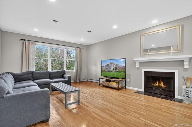 564 Route 304, Bardonia, NY 10954