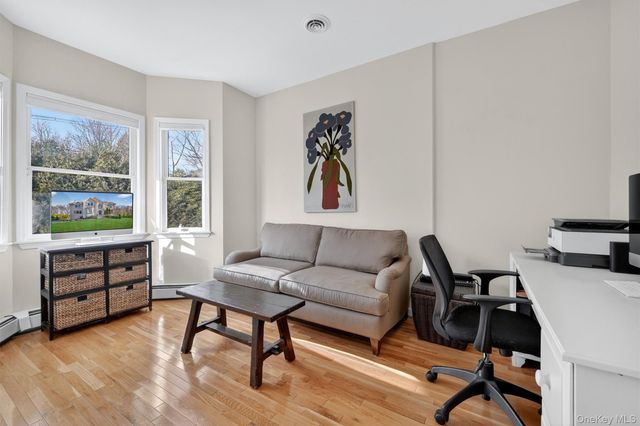 564 Route 304, Bardonia, NY 10954