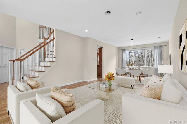 564 Route 304, Bardonia, NY 10954