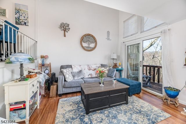 14 Village Way Unit 4 4, Vernon Twp., NJ 07462