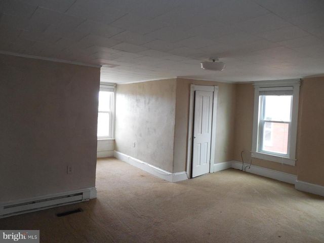508-510 WINCHESTER AVE, Martinsburg, WV 25401