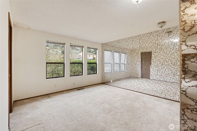 206 Bayside Place, Bellingham, WA 98225