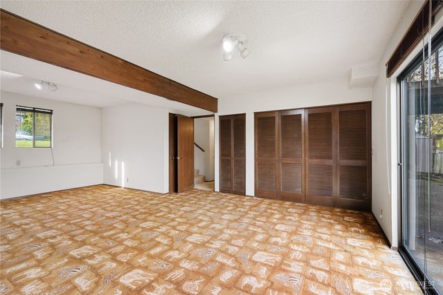 206 Bayside Place, Bellingham, WA 98225