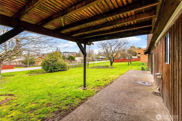 206 Bayside Place, Bellingham, WA 98225