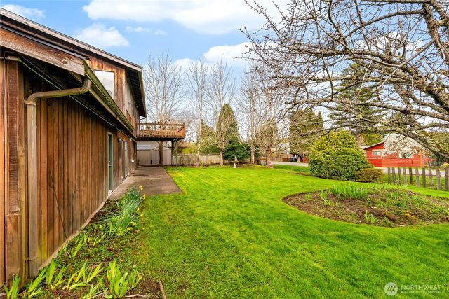 206 Bayside Place, Bellingham, WA 98225