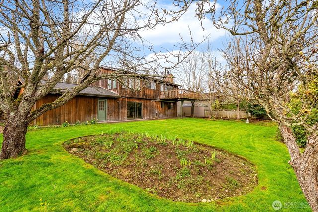 206 Bayside Place, Bellingham, WA 98225