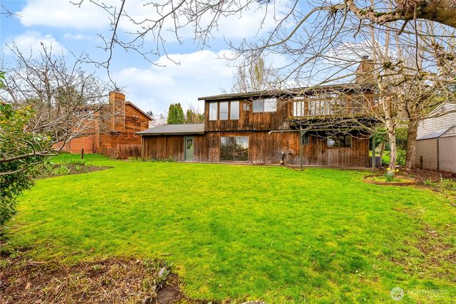 206 Bayside Place, Bellingham, WA 98225