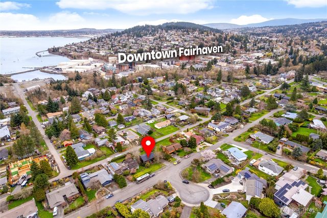 206 Bayside Place, Bellingham, WA 98225