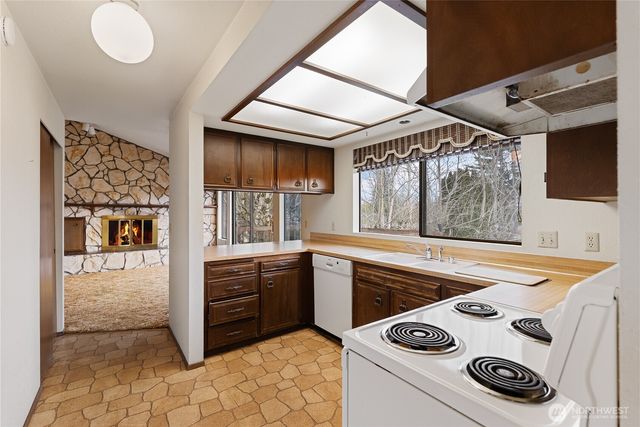 206 Bayside Place, Bellingham, WA 98225