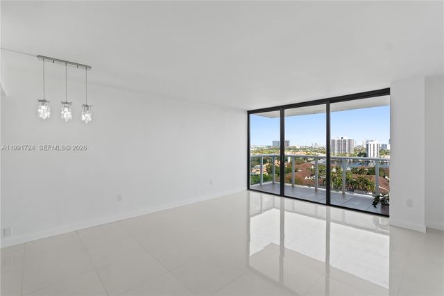 3675 N Country Club Drive 1501, Aventura, FL 33180