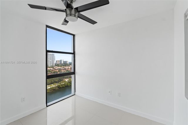 3675 N Country Club Drive 1501, Aventura, FL 33180