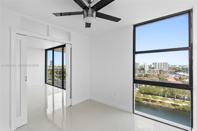 3675 N Country Club Drive 1501, Aventura, FL 33180