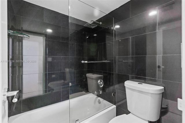 3675 N Country Club Drive 1501, Aventura, FL 33180