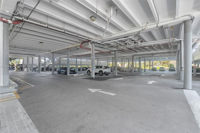3675 N Country Club Drive 1501, Aventura, FL 33180