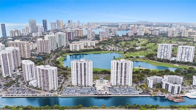 3675 N Country Club Drive 1501, Aventura, FL 33180