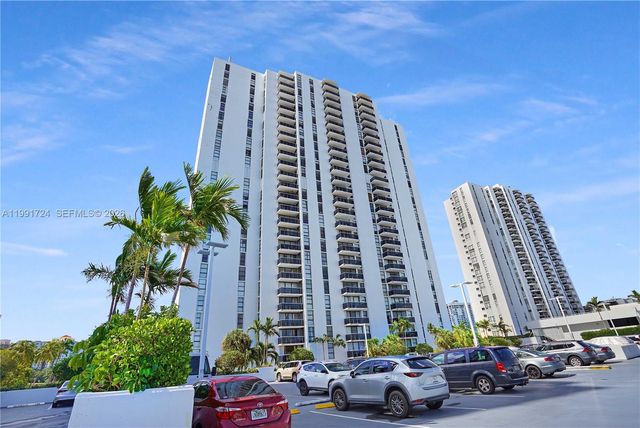 3675 N Country Club Drive 1501, Aventura, FL 33180
