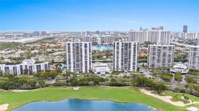 3675 N Country Club Drive 1501, Aventura, FL 33180