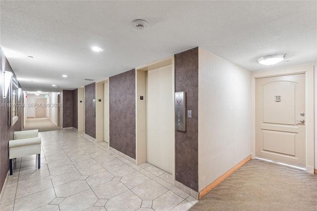 3675 N Country Club Drive 1501, Aventura, FL 33180