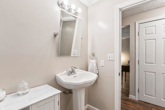 35 Buttonwood Road, South Berwick, ME 03908
