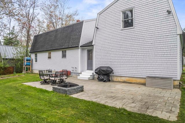 35 Buttonwood Road, South Berwick, ME 03908