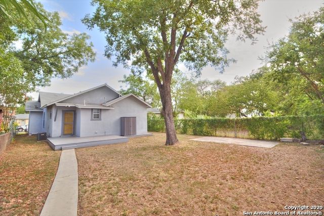 728 E MYRTLE ST, San Antonio, TX 78212