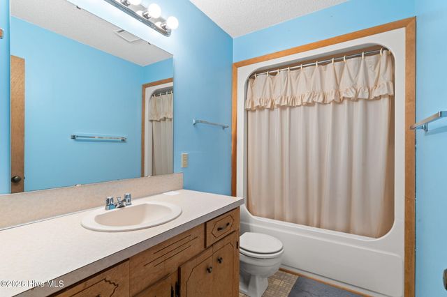 2675 Bluebird Lane SW, Supply, NC 28462