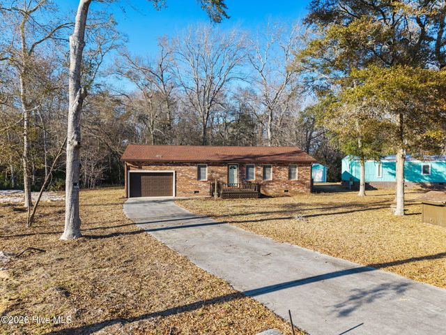 2675 Bluebird Lane SW, Supply, NC 28462