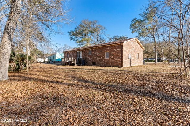 2675 Bluebird Lane SW, Supply, NC 28462