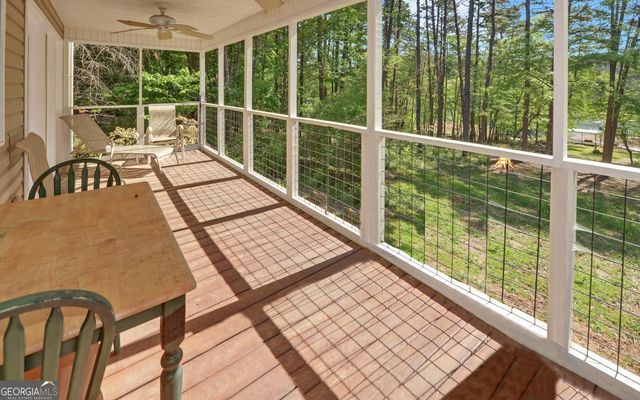 529 Chase Landing Road, Martin, GA 30557