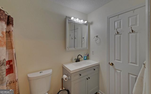 529 Chase Landing Road, Martin, GA 30557
