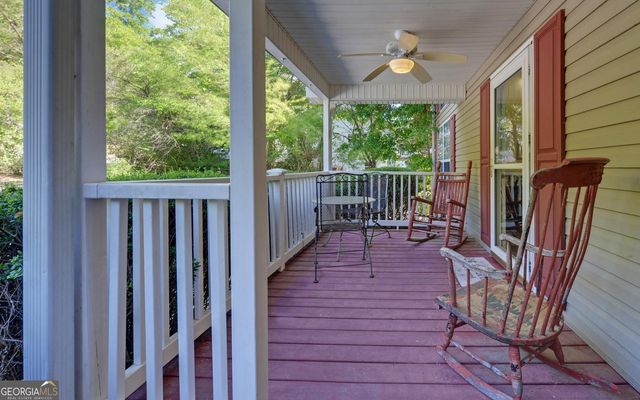 529 Chase Landing Road, Martin, GA 30557