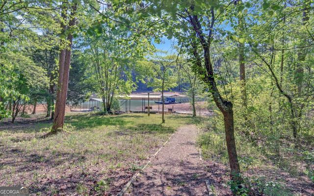 529 Chase Landing Road, Martin, GA 30557