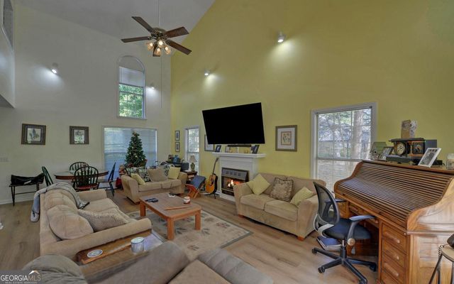 529 Chase Landing Road, Martin, GA 30557
