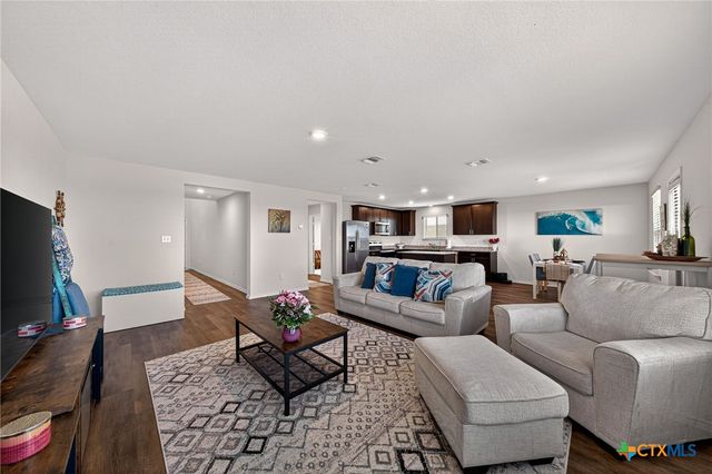 4037 Bermuda Lane, Seguin, TX 78155