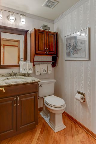 8502 Meadows Edge Trail, Tinley Park, IL 60487