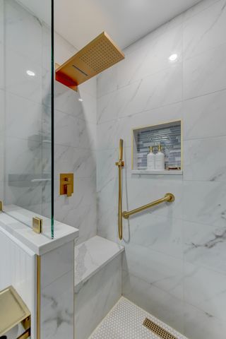 8502 Meadows Edge Trail, Tinley Park, IL 60487