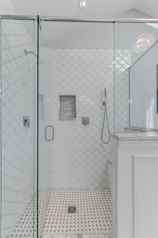 8502 Meadows Edge Trail, Tinley Park, IL 60487